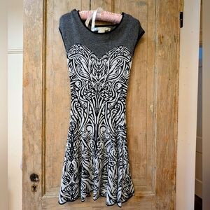 Black and white knit Max Studio dress